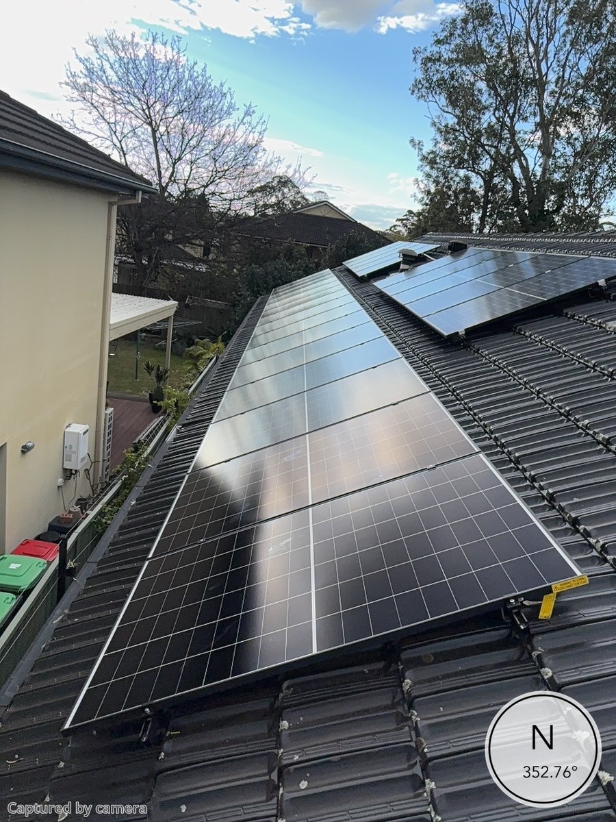 Roof-mounted solar array